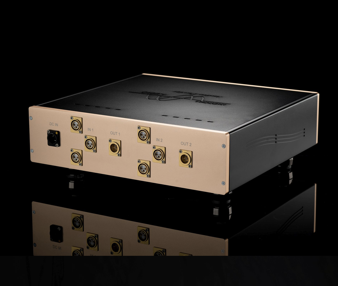 Product Announcement 3 INPUT MASTER TRIDENT Tape Head Preamplifier for professional users of